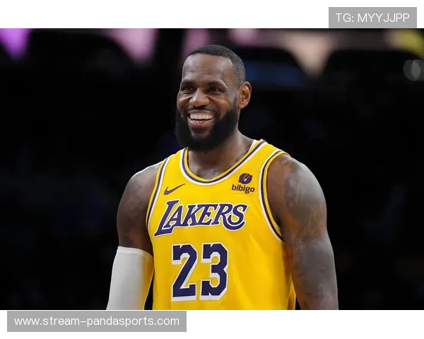 NBA球星与足球巨星跨界对话：运动传奇们的激情碰撞与合作探索